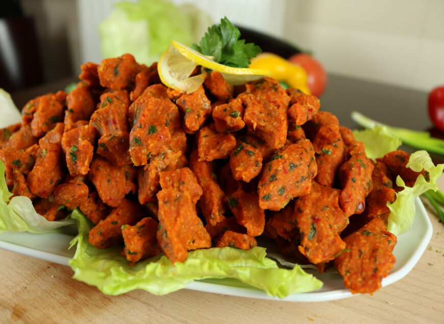 Mercimek köftesi (Red Lentil Kofte) - Turkish food with Bulguer and Lentil