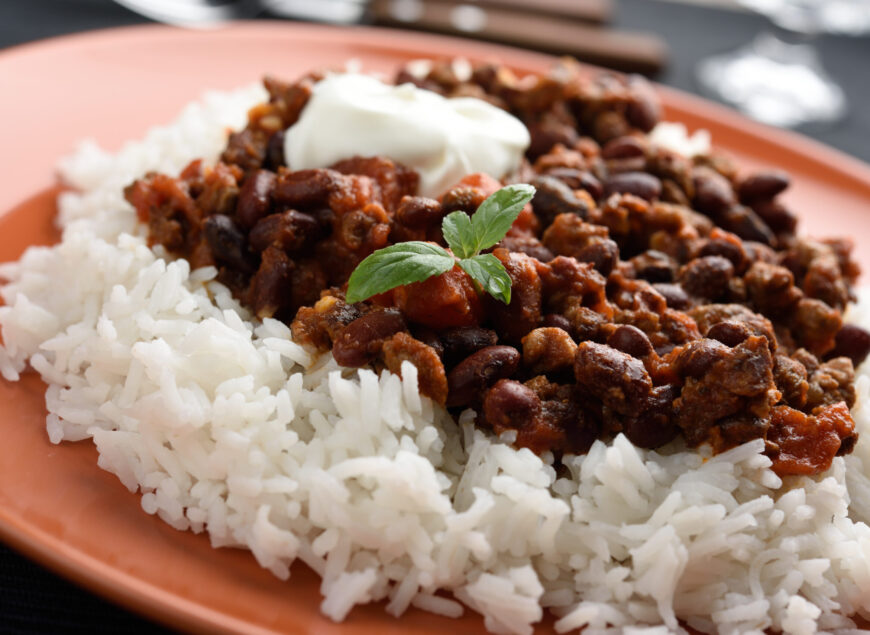 Chili con carne and rice