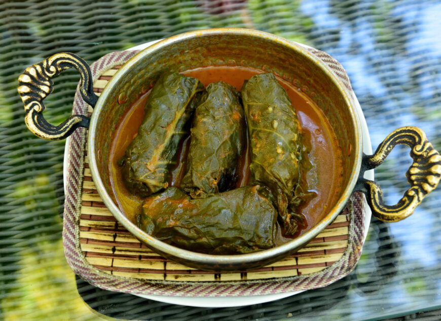 Trabzon style meat and rice wrapped in cabbage leaves (Kara lahana sarmasi)